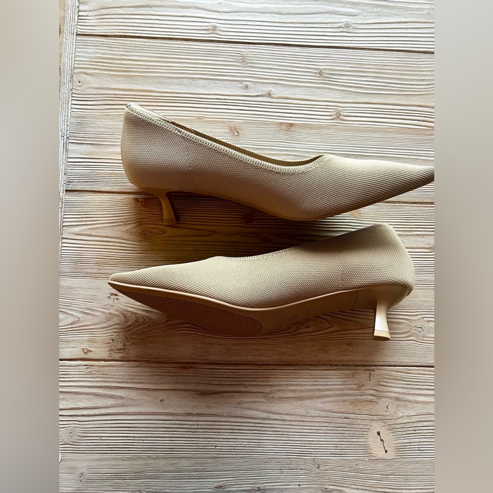 Vivaia “Stella” Pointed Toe Kitten Heels – Nude Beige – Size 43 (US 11.5) - Picture 5 of 7